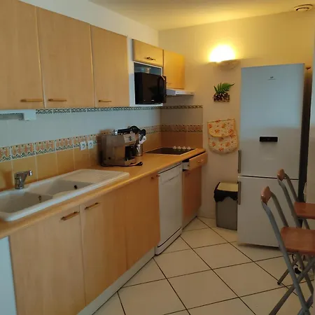 - T4 - Clim, Wifi, Parking, 50m - 6 Pers - Fr-1-796-55 Holiday home