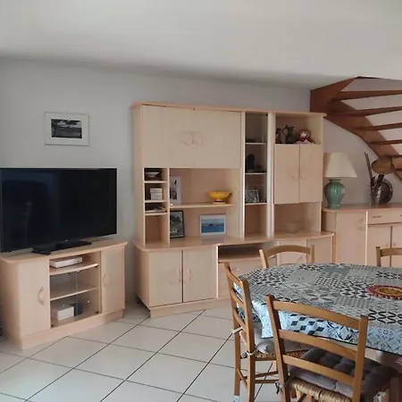 Holiday home - T4 - Clim, Wifi, Parking, 50m - 6 Pers - Fr-1-796-55